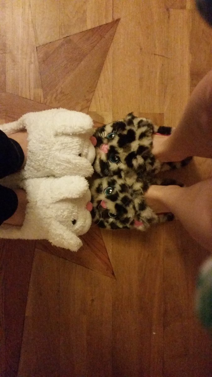 Huddle reccomend fur slippers