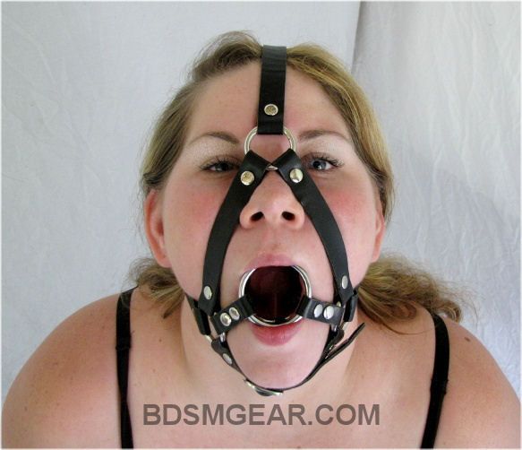 HTML reccomend bondage collar gag